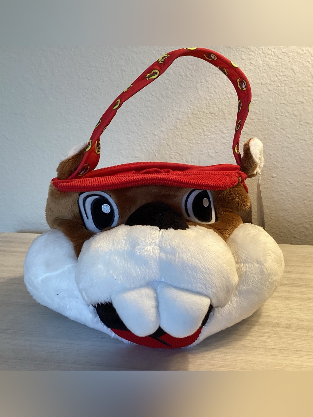 Buc-ee's Plush Beaver Head Halloween Bucket Or Easter Basket  2024 - NWT